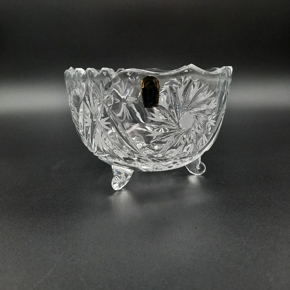 Sudety‎ Poland Hand-Cut 24% Lead Crystal Footed Bowl, Starburst Pattern
